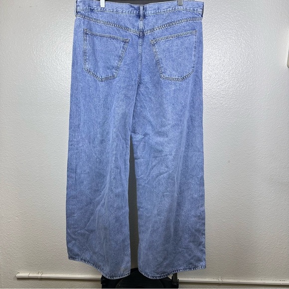 Universal Thread | Light Blue extra Wide Leg Pants - Picture 4 of 9